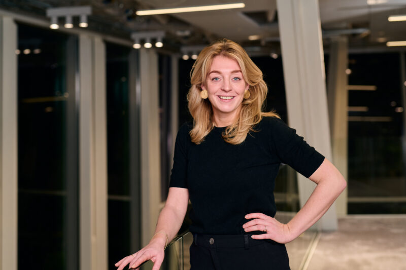 laura van der sluijs – marketing – 5+,10+ commissie